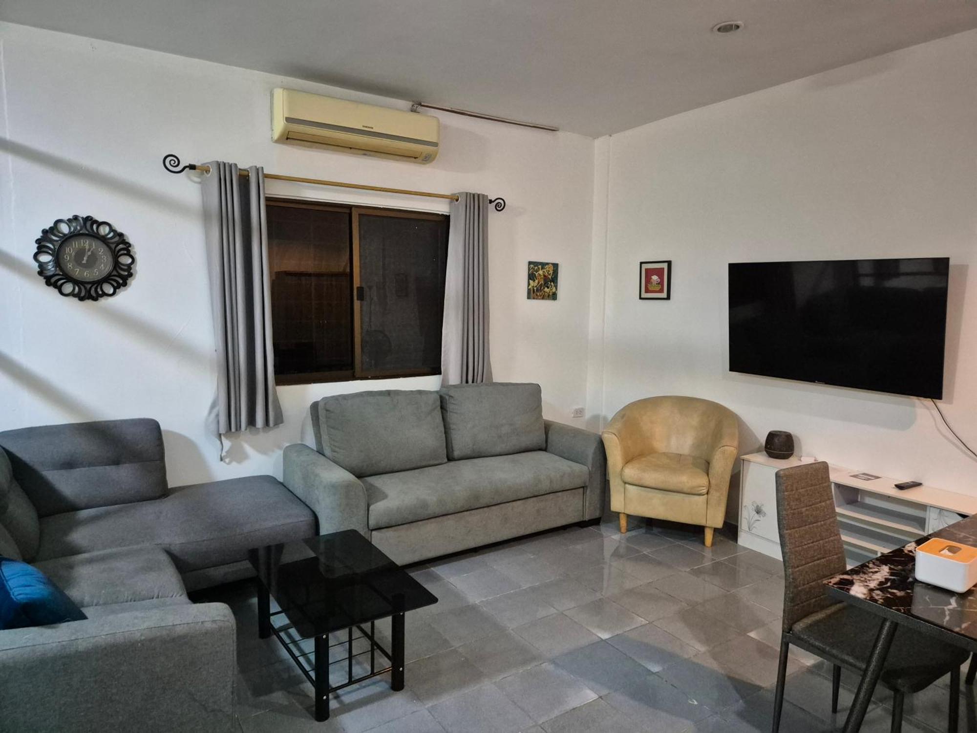 Dorothys Hotel Pattaya ภายนอก รูปภาพ